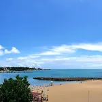 аурелия бей رافدا