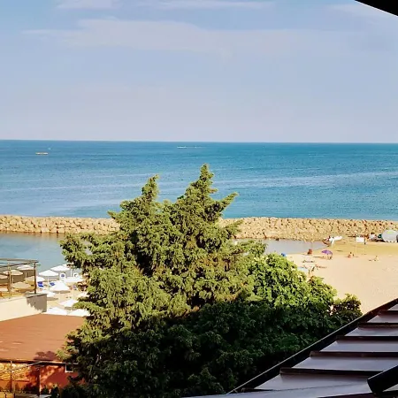 аурелия бей Hotel *