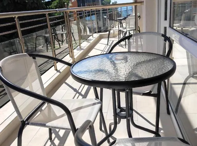 호텔 аурелия бей *