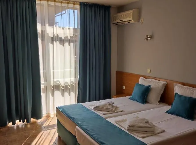 аурелия бей 라브다