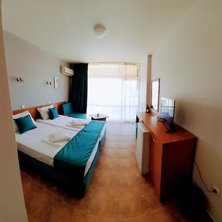 аурелия бей * رافدا