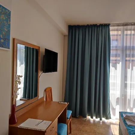 Hotel аурелия бей