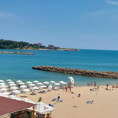 аурелия бей Хотел