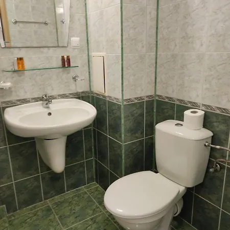 аурелия бей * رافدا