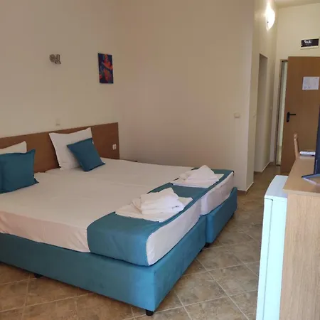 Ξενοδοχείο аурелия бей