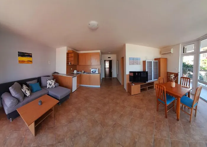 Hotel аурелия бей