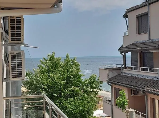 аурелия бей Hotel *