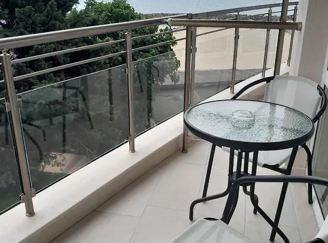 Hotel аурелия бей *