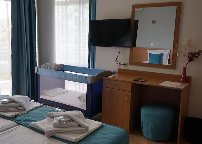 Hotel аурелия бей *