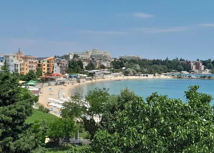 аурелия бей Равда